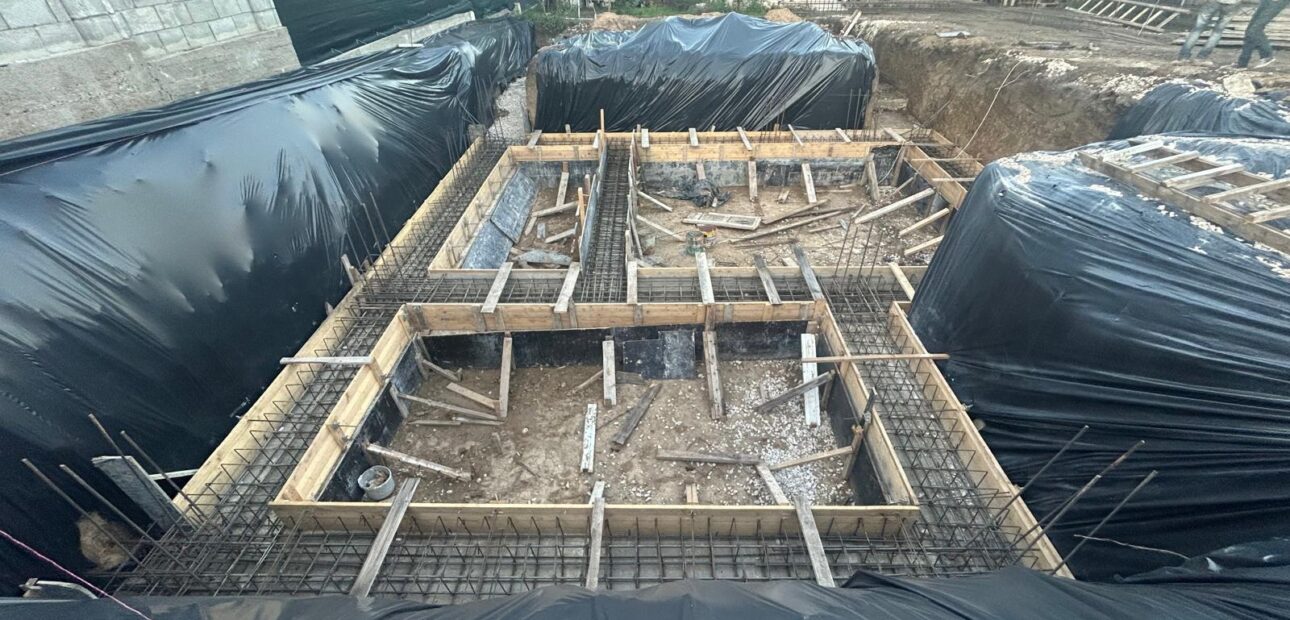 ETAPELE PRINCIPALE ALE CONSTRUCȚIEI UNEI CASE